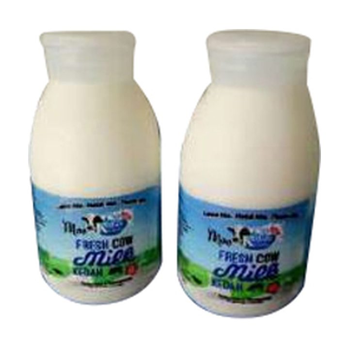 Fresh cow milk packed for bulk supply
